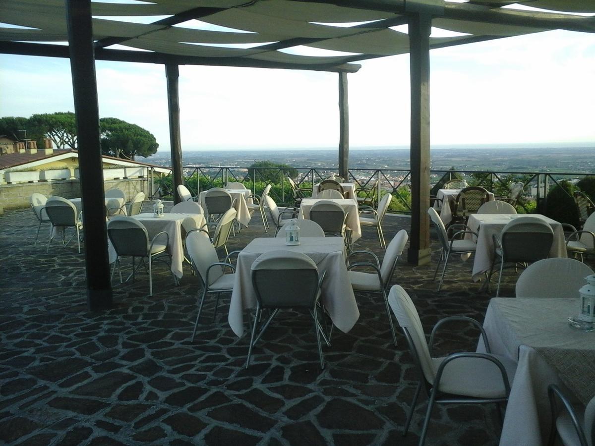 Villa Agriturismo La Vite E Gli Ulivi Ariccia Exterior foto